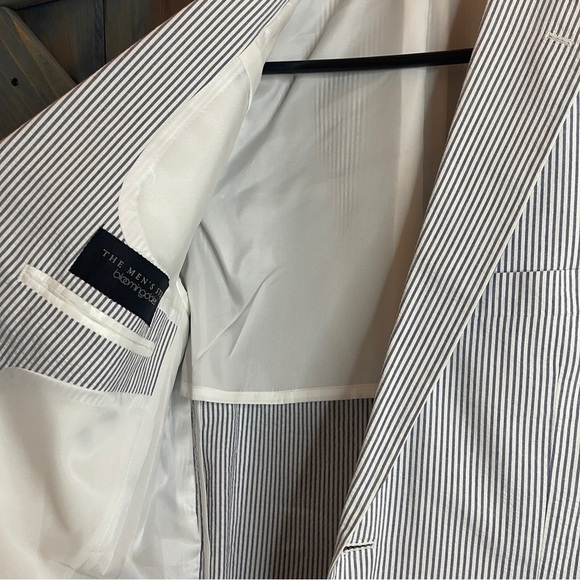 Pinstripe White and Blue Sport Coat Size 40R The Men’s Store Bloomingdale’s NWOT - Picture 5 of 6